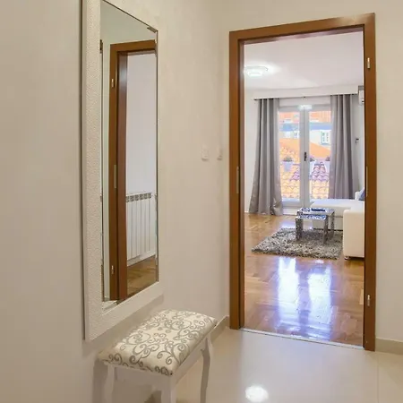 Apartment San Rocco Center