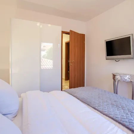 Appartement San Rocco Center *
